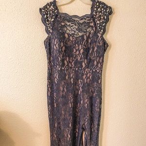 Formal Dress with slit/key hole back